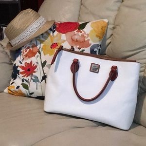 Dooney & Bourke pebble satchel